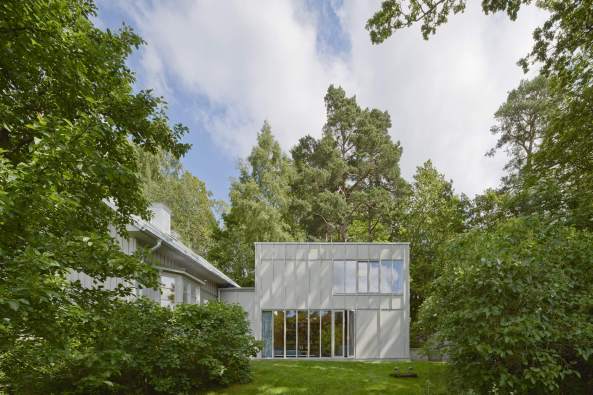 Holzkonstruktion, wood, plywood, panels, farmhouse, Bauernhaus, 1850, Satteldach, pointed roof, flat roof, Kod Arkitekter, General Architects, Sweden, Schweden, Stockholm