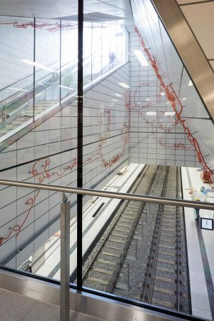 Wehrhahn-Linie, Wehrhahnlinie D�sseldorf, netzwerkarchitekten, Heike Klussmann, Wettbewerb, U-Bahnhof, D�sseldorf, Landeshauptstadt D�sseldorf, Heinrich-Heine-Allee, Wettbewerb, Tunnel, Kunst im Tunnel, Fritschi Architekten, Ralf Br�g, Ursula Damm, Manuel Franke, Enne Haehnle, Thomas Stricker, Kunst im �ffentlichen Raum, Kunst am Bau, Architektur und Kunst, Infrastruktur, Architektur in NRW, Kunst im Alltag, Farbe