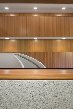 Landratsamt, Garmisch-Partenkirchen, Konzeptidee, Entwurf, Verwaltungsbau, Umsetzung, Realisierung, Leistungsphasen, klassisch, Neubau, 2015, 2016, Wettbewerb, Germany, Architecture, Bavaria, Bayern, Naturstein, Putz, Brandschutzkonzept, Sitzungssaal, Freibereich, Haupteingang, office building, town hall, Olympiastrae, Stefan Mller-Naumann, Schwinde Architekten