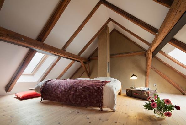 HUSER; Huser-Award 2016, Bernardo Bader Architekten, Haus Kaltschmieden in Doren, Haus Stein in Druxberge, Jan Rsler Architekten, Casa 1014 in Granollers bei Barcelona, Harquitectes, Haus in Megara, Tense Architecture Network, Haus fr Julia und Bjrn in Egg, Innauer Matt Architekten, Ausgezeichnete Einfamilienhuser, die Besten der besten Einfamilienhuser Europas, Wohnhaus, Baunetz, best houses, best architects, DVA-Verlag, Holz, Beton, Backstein, Umbau, Neubau, Architekt gesucht, Sichtbeton, Holzfassade, Fassade, Architektur in Vorarlberg, BDA, Bund Deutscher Architekten, Haus bauen, Schner Wohnen