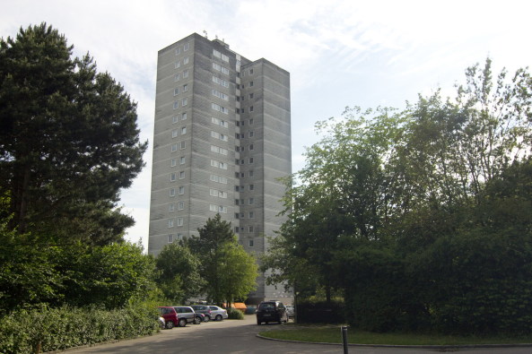 Aluminium, Paneele, Restaurierung, Energieeffizienz, Sanierung, Betonsanierung, Barrierefreieheit, geneigt, Fensterlaibung, concrete, engery effciency, restauration, aluminium, Ulm