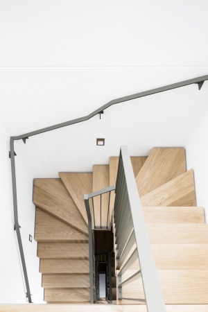 East Sussex TN31 7AN, Rye, 49 Cinque Ports St, England, wood, Holzhaus, Neubau, architecture, fassade, Wohnhaus, Wohungsbau, infill, Kleinstadt, England, Grobritannien, RIBA, JDA  architects, Rother valley, Haupstrae, Spitzdcher, Brick, Ziegel,