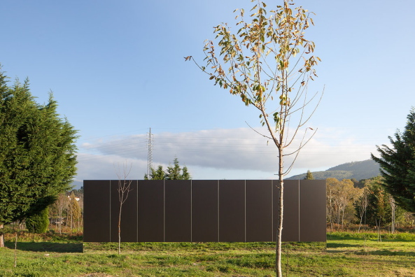 MOdulbau, Metall, Aluminium, OSB, PInienholz, Elemente, MIMA lab, Mima light, bestellbar, Minimal Art, Donald Judd, Skulptur, Sockel