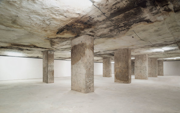 Für die Realisierung haben John Pawson Architects mit dem Berliner Büro realarchitektur zusammengearbeitet, die den Boros Bunker umgebaut haben. The Feuerle Collection, November 2015, Foto: © Gilbert McCarragher