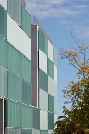 Concrete, Beton Loft, u-f�rmig, Innenhof, Spiraltreppe, Topografie, San Francisco. Baptist Church, Baptistenkirche, Sonnenschutz, Geb�udeh�lle,Loggia, Durchl�ftung, air,