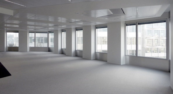 Alumimium, doppelte Verschalung, double layer, cladding, steel frame, glass, renovation, breathable facade, atmende Fassade, doppelte Ummantelung, Stahlrahmen, Glas, Durchlftung, Passage, Halle, Glas, Dachterrassen