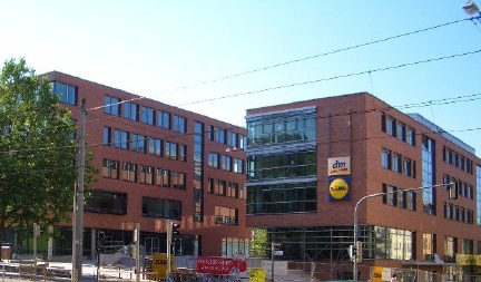 Brgerzentrum in Stuttgart fertig gestellt