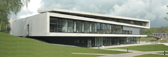 Internationales Uni-Zentrum in Stuttgart erffnet