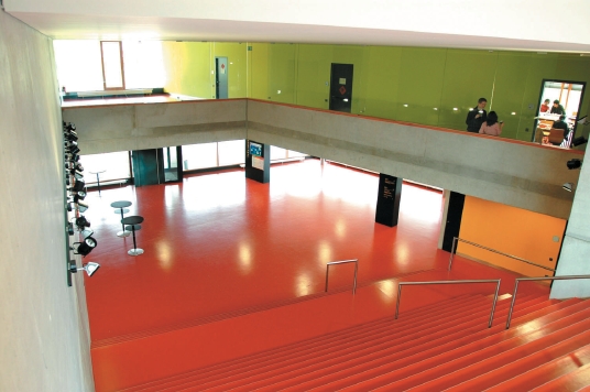 Internationales Uni-Zentrum in Stuttgart erffnet