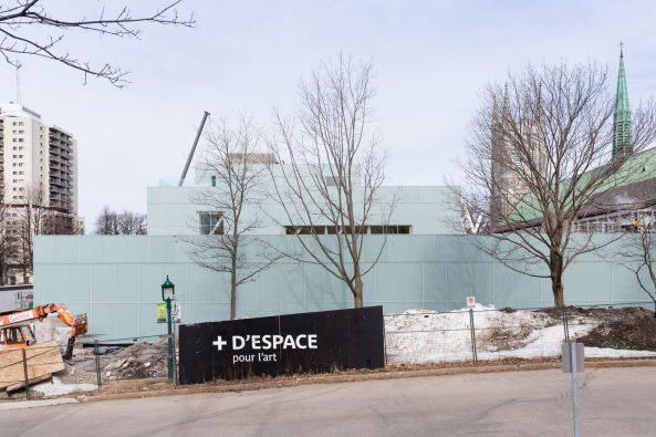 Ville de Qubec, Kanada, 175 Rue Grande Allee, OMA, Rem Koolhaas, Shohei Shigematsu, inn Partners,  Muse national des beaux-arts du Qubec, Pierre lassonde pavillion, Pavillon, Wing, Flgel, Anschluss, Neubau, Glaskasten, Scheiben, Kisten, Boxen, Boxes, Stapel, gestapelt, Fertigstellung, 2016, Juni 2016, Erffnung, opening, Rotterdam, New York, Kanada, Nordamerika,