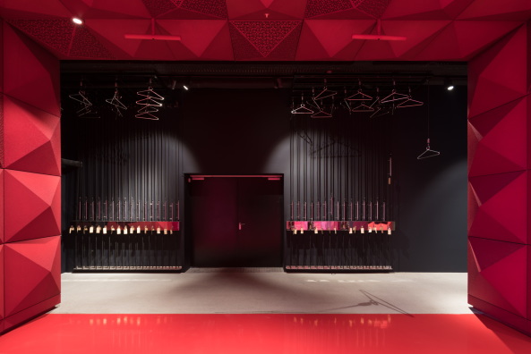 MVRDV, COBE, Ragnarock, Rock, Musik, Museum, 2016, rock music, hall of fame, goldene fassade, glam rock, Denmark, D�nemark, new generation, musicians, artists, creative professionals, K�nstler, Musiker, Roskilde, ROCKmagneten masterplan, Fassade, Kiste, box, schwebende box,