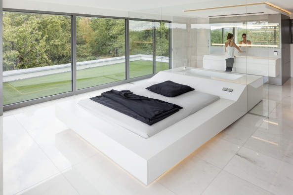 Villa Perlweiss; MIR + Lee Architekten; Stuttgart; Neubau; Einfamilienhaus; polygonal; Dymanisch; asymmetrisch; Mamor; Arcylstein