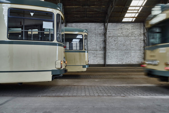 Musik in der Straenbahn kennt man, in Frankfurt kann man am 21. und 22. Mai Berio, Scelsi und Mahnkopf hren  Daniel Libeskind hat brigens selbst Akkordeon gespielt