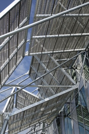 Dominique Perrault, EPFL, Lausanne, Maschinenbau, mechanical engineering, Schweiz, frankreich, 2016, Fertigestllung, Neubau, Brogebude, Forschung, Lehre students, teaching, university, Universitt, Ausbildung, Studium, Atrium, Fassade, DPA, Zweifel + Stricker + Associates