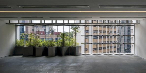 Hochhaus, Reihenhaus, Brasilien, Brasil, Neubau, Fertigstellung, Nullenergiehaus, Triptyque, RB12, Rio de Janeiro, 2016, 2015, high rise, skyscraper, 20 stories, water front, NATEKKO, Retrofit verde torre corporate, Leonardo Finotti, new building,