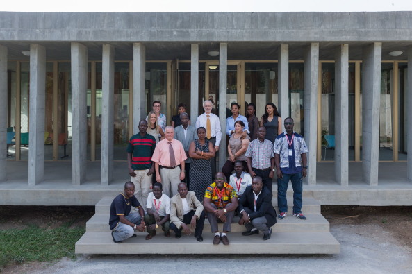 Schweizer Botschaft, Abidjan, Localarchitecture, 2016, 2015, Fertigstellung, Erweiterung, Umbau, Umnutzung, Neubau, embassy, swiss, Switzerland, Schweiz, Srl, Elfenbeinkste, Cte dIvoire, Beton, concrete, skulptural, Iwan Baan, Swiss Confederation, Umbau,