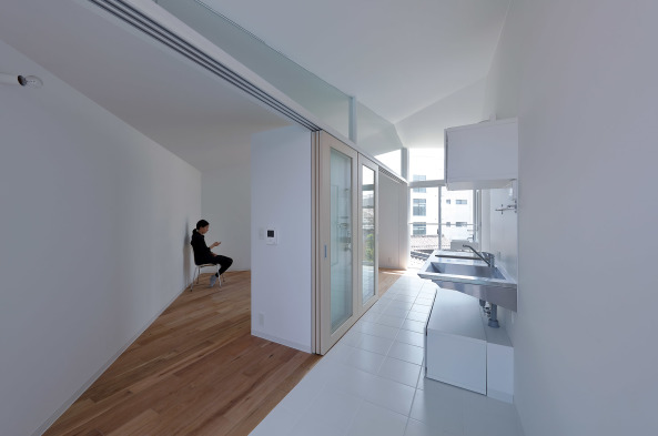 Wohnhaus in Japan, Besuch in Wien