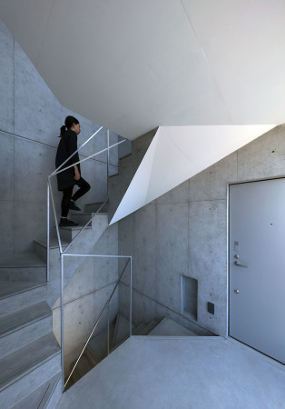 Wohnhaus in Japan, Besuch in Wien