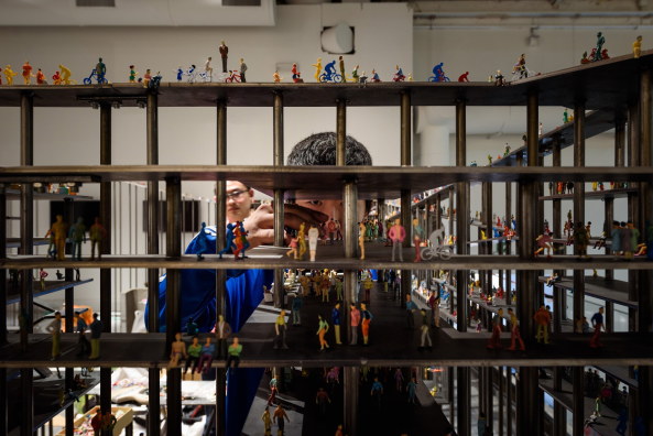 ber Aravenas Biennale-Ausstellung