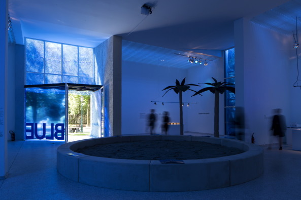 Blue im Niederl�ndischen Pavillon