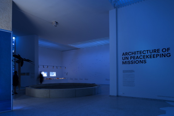 Blue im Niederl�ndischen Pavillon