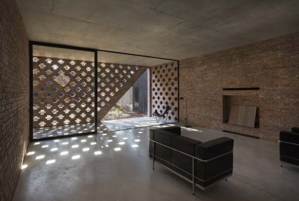 Argentinischer Pavillon: Haus des Architekten (Casa de Ladrillos) Diego Arraigada in Rosario