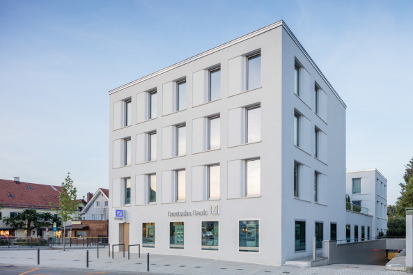 Bildergalerie Zu Stadthaus Von Goetz Castorph In Starnberg Bankgeschafte Am Knotenpunkt Architektur Und Architekten News Meldungen Nachrichten Baunetz De