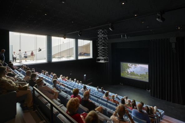 Ville de Qubec, Kanada, 175 Rue Grande Allee, OMA, Rem Koolhaas, Shohei Shigematsu, inn Partners,  Muse national des beaux-arts du Qubec, Pierre lassonde pavillion, Pavillon, Wing, Flgel, Anschluss, Neubau, Glaskasten, Scheiben, Kisten, Boxen, Boxes, Stapel, gestapelt, Fertigstellung, 2016, Juni 2016, Erffnung, opening, Rotterdam, New York, Kanada, Nordamerika,