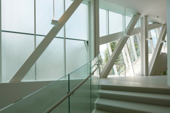 Ville de Qubec, Kanada, 175 Rue Grande Allee, OMA, Rem Koolhaas, Shohei Shigematsu, inn Partners,  Muse national des beaux-arts du Qubec, Pierre lassonde pavillion, Pavillon, Wing, Flgel, Anschluss, Neubau, Glaskasten, Scheiben, Kisten, Boxen, Boxes, Stapel, gestapelt, Fertigstellung, 2016, Juni 2016, Erffnung, opening, Rotterdam, New York, Kanada, Nordamerika,