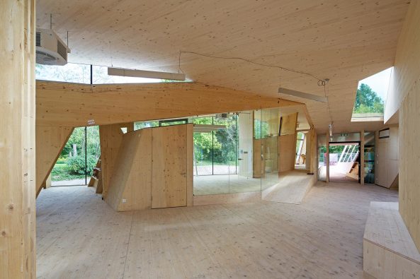 Tirol: bilding Kunst- und Architekturschule in Innsbruck von ./studio3  Institut fr experimentelle Architektur, Innsbruck, Bauherr: bilding Kunst- und Architekturschule