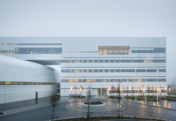 FOJAB architects, Schweden, Lund, Landschaftsgestaltung, Park, Wellen, MAX IV, Schweden, Forschungseinrichtung, H�gel, landscape, Sweden, 2016, Sn�hetta