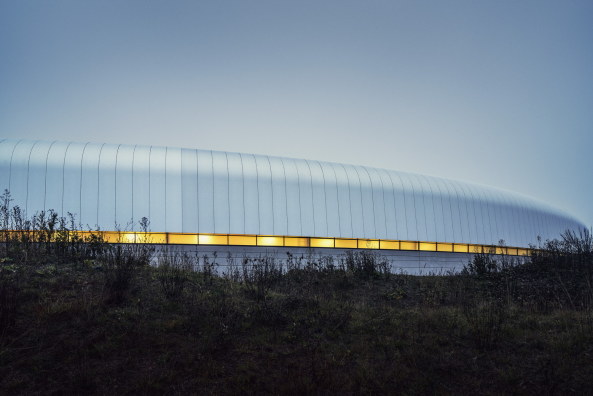 FOJAB architects, Schweden, Lund, Landschaftsgestaltung, Park, Wellen, MAX IV, Schweden, Forschungseinrichtung, H�gel, landscape, Sweden, 2016, Sn�hetta