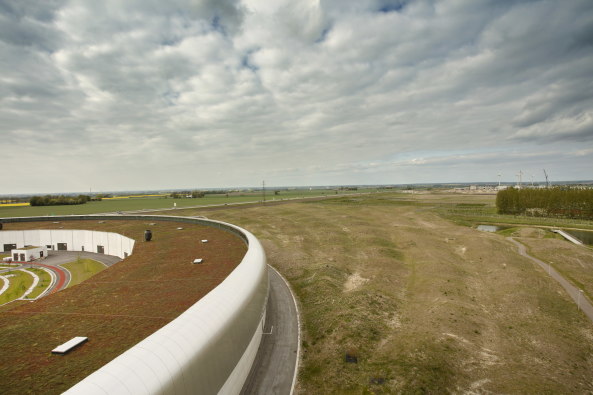 FOJAB architects, Schweden, Lund, Landschaftsgestaltung, Park, Wellen, MAX IV, Schweden, Forschungseinrichtung, H�gel, landscape, Sweden, 2016, Sn�hetta