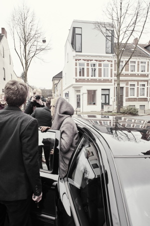 Bremen, Umbau, Kornstrae, Wohnhaus, Rucksack, Hickepack, Obergeschoss, Dachgeschoss, Ausbau, Anbau, Erweiterung, Germany, 2016, umstritten, Diskussion, Kornstrae 177, Neanderstrae, Haus Chapeau, Haus mit Hut, Giebel, alter Giebel, Wirth Architekten