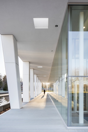 Diane Dufresne, Centre du Art, Museum, Neubau, 2016, Repentigny, Canada, ACDF, civic plaza, building, glise de la Purification-de-la-Bienheureuse-Vierge-Marie, Ville de Repentigny, Fertigstellung, eubau, fassade, facade, Grundriss, Planung, Hausbau, Beton, Holz, Stahl Tragwerk, Scno Plus, Marcelle Ferron, Richard Langevin, German Website, Deutschland, France