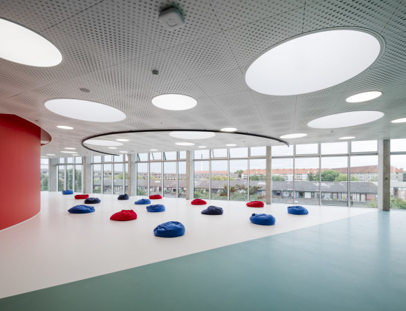 Sren Jensen, Aarhus, Denmark, MVRDV, Dirch Passers Alle 4, 2000, Frederiksberg, KU.BE, House of Culture in Movement, Baunetz, Baunetz-Meldung, Architektur, Architekt, architect, architecture, Architekt gesucht, Meldungen, architecture-news, Kiste, Neubau, Fertigstellung, Kindergarten, Klettern, Bewegung, Sport, Sporthalle, Laser, 2016, 2009, Wettbewerb, Holz, Kulturzentrum, Gemeindezentrum, community, concrete, centre, center, Jens Ole Jensen, Adam Mrk