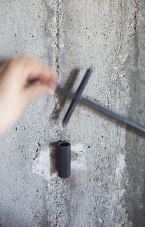 Braga, Portugal, AZO. Sequeira Arquitectos Associados, Neubau, Beton, concrete, architecture, 2016, 2015, 2014, Umbau, Natursteinmauer, Kinderhaus, Kinder, children, Fertigstellung, BO Associados, Baunetz Media, Architekturmagazin, Wohnideen, Prsentation, housing, living, lifestyle, Kubus, archaisch, schwer, krperlich, Pedro Soares, Ftima Barroso, Jorge Vilela, Joo Alves, Mrio Sequeira, portugese, Tradition