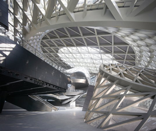 Coop Himmelb(l)aus MOCAPE in Shenzhen