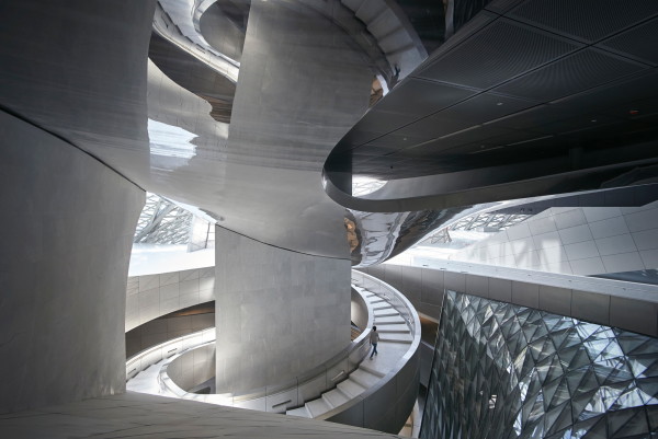 Coop Himmelb(l)aus MOCAPE in Shenzhen