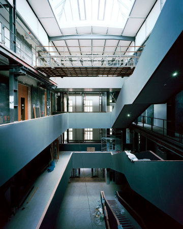 Richtfest Barenboim-Said Akademie in Berlin, Frank O Gehry, Staatsoper, Konzertsaal, Akademie, Daniel Barenboim, Mozart, Musik und Architektur, Hedwigsdom, Franzsische Strae, Oper, Orchester, Pierre Boulez, Dirigenten, Konzert, Oval, Berliner Musik, Geometrie, BauNetz, Yasuhisa Toyota, HG Merz, Frank Gehry und Dr. Sound, Baunetz-Meldung, Akustik, accoustics, Raumakustik, Berliner Philharmonie, Gehry in Berlin, Ellipse, Architektur und Musik, Oper, Klassik, Jeanette Kunsmann,