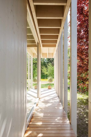 Huser des Jahres, Preis, Award,Preistrger: Einfamilienhaus bei Mnchen von werk A Architektur Guntram Jankowski (Berlin) , TKA Thomas Krger Architekt (Berlin)  Auszeichnung: Haus am Bielersee in der Schweiz von Markus Schietsch Architekten (Zrich) archinauten | dworschak + mhlbachler architekten (Linz), Wohn-und Geschftshaus in Konstanz von bchlemeid, architekten stadtplaner (Konstanz) Peter Schmal (links) und Wolfgang Bachmann (rechts), dahinter (von links nach rechts) Nils Holger Moormann, Meinhard v. Gerkan, Bernardo Bader und Ulrich Nolting, baunetz. house, award
