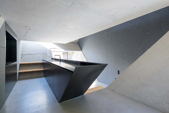 Huser des Jahres, Preis, Award,Preistrger: Einfamilienhaus bei Mnchen von werk A Architektur Guntram Jankowski (Berlin) , TKA Thomas Krger Architekt (Berlin)  Auszeichnung: Haus am Bielersee in der Schweiz von Markus Schietsch Architekten (Zrich) archinauten | dworschak + mhlbachler architekten (Linz), Wohn-und Geschftshaus in Konstanz von bchlemeid, architekten stadtplaner (Konstanz) Peter Schmal (links) und Wolfgang Bachmann (rechts), dahinter (von links nach rechts) Nils Holger Moormann, Meinhard v. Gerkan, Bernardo Bader und Ulrich Nolting, baunetz. house, award