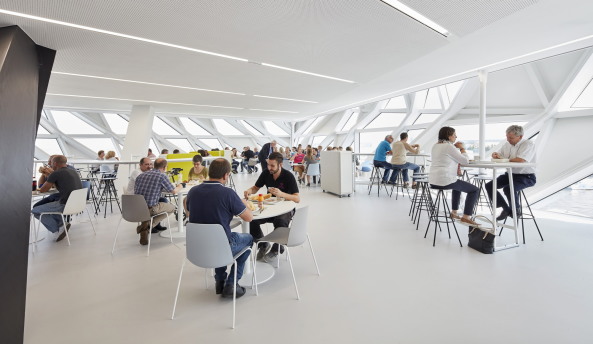 Baunetz, Baunetz-Meldung, Architektur, Architekt, architect, architecture, Architekt gesucht, Meldungen, architecture-news, Architektur Deutschland, deutsche Architekten, german architecture, young architects, Zaha Hadid Architects, Mexicostraat 37, 2030 Antwerpen, Belgien, Port House, Hafenhouse, Hafen, Antwerpen, Helene Binet, Hufton Crow, new building, 2016, Belgium, Belgien, BREEAM, ship, Schiffe, Port of Antwerp, Umbau, Altbau, Bestandsbau, Wettbewerb