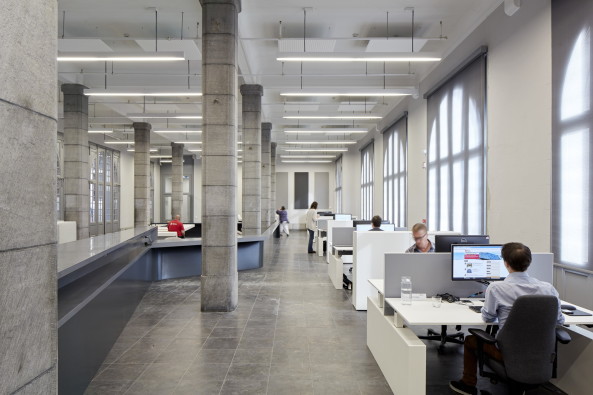 Baunetz, Baunetz-Meldung, Architektur, Architekt, architect, architecture, Architekt gesucht, Meldungen, architecture-news, Architektur Deutschland, deutsche Architekten, german architecture, young architects, Zaha Hadid Architects, Mexicostraat 37, 2030 Antwerpen, Belgien, Port House, Hafenhouse, Hafen, Antwerpen, Helene Binet, Hufton Crow, new building, 2016, Belgium, Belgien, BREEAM, ship, Schiffe, Port of Antwerp, Umbau, Altbau, Bestandsbau, Wettbewerb