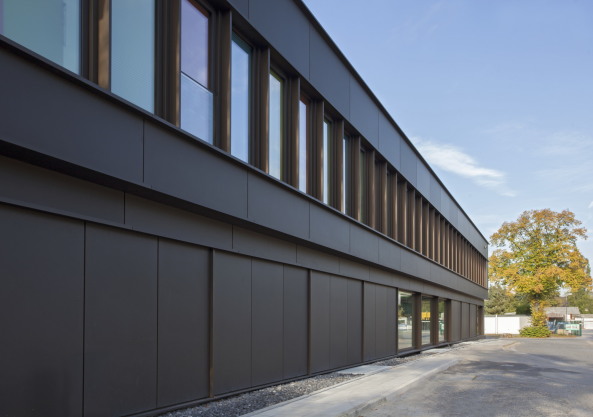 Aluminium, Ärztehaus, Baunetz. Format Architekten, Essen, Poliklinik, Kettwig, medical center, Ruhrgebiet, colour, facade, Format Architekten