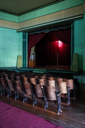 Alle ffentlichen Gebude sind aus Holz erstellt.