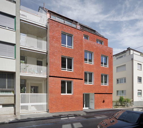 Mehrfamilienhaus in Basel von HHF