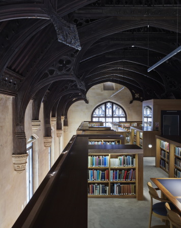 Historische Bibliothek in Oxford umgebaut