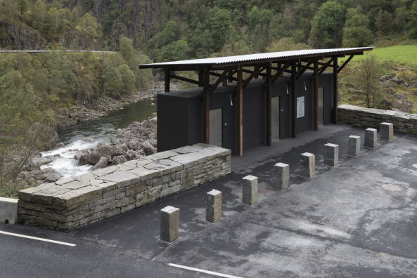 Mine. mine, Erz, Zink, zinc, Almannajuvet, Norwegen, Sauda, ore, wood, Stelzen, Stilt, Peter Zumthor, Toiletten, Toilets, Cafe, museum, Exhibition, Ausstellung, industrialisation, monument, 2016