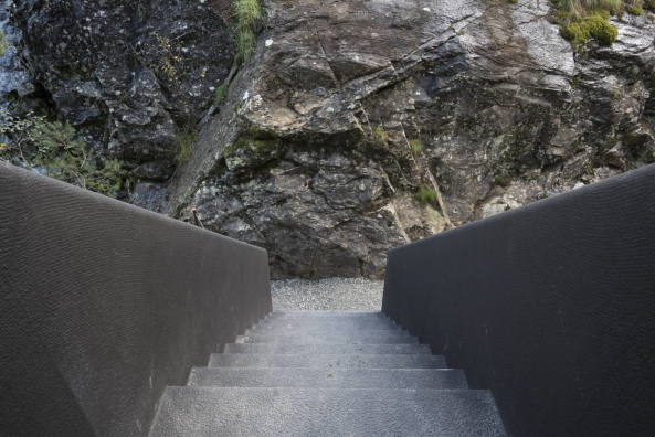 Mine. mine, Erz, Zink, zinc, Almannajuvet, Norwegen, Sauda, ore, wood, Stelzen, Stilt, Peter Zumthor, Toiletten, Toilets, Cafe, museum, Exhibition, Ausstellung, industrialisation, monument, 2016